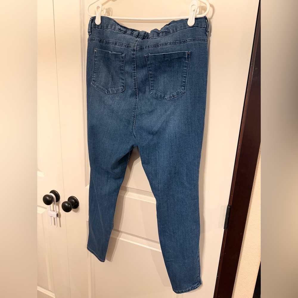 High Rise Ankle Skinny Jeans - Picture 3 of 6